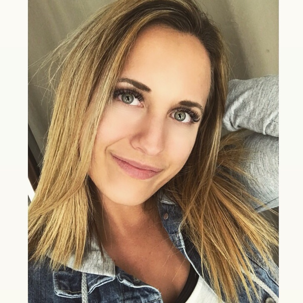 Meet your Posher, Danielle